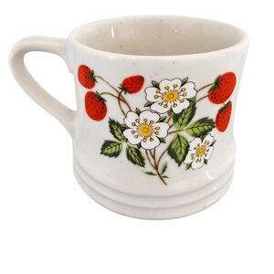 Floral Strawberry Ceramic Mug 🍓 🍓🍓